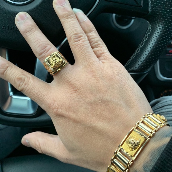 Meet your Posher, Jake - Picture 12 of 13